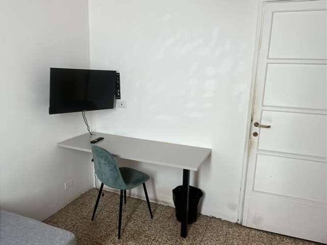 Camera in appartamento condiviso a Lambrate, Milano