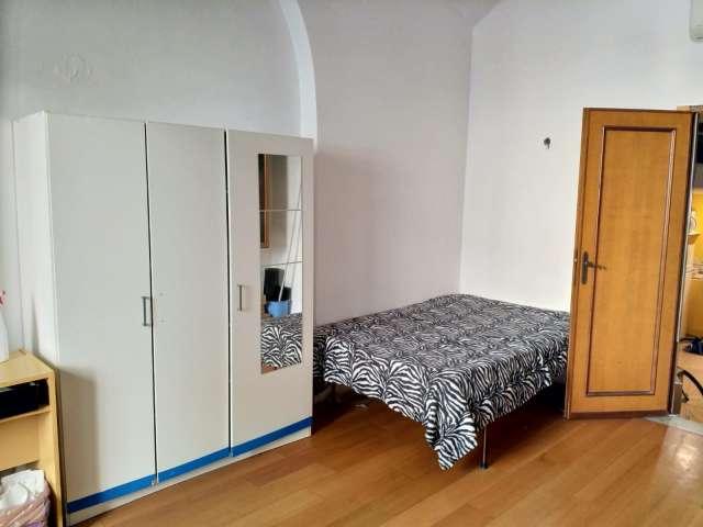 Camera in appartamento condiviso a Roma