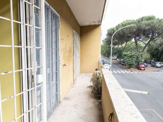 Camera in appartamento condiviso a Tormarancia, Roma