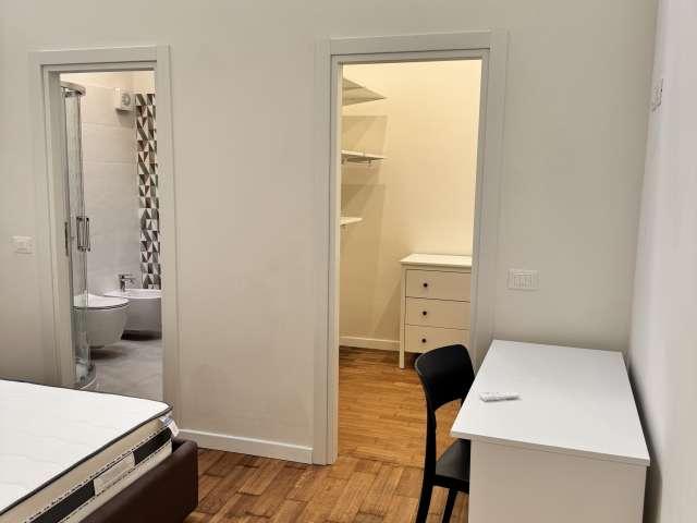 Camera in appartamento condiviso con 3 camere da letto a Oltrarno San Frediano
