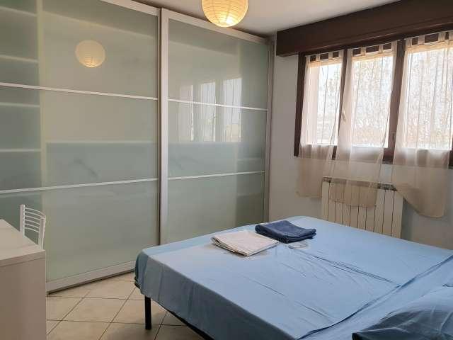 Camera in appartamento condiviso con 3 camere da letto a San Cristoforo, Milano
