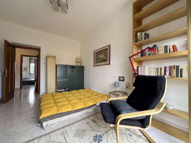 Camera in appartamento condiviso con 3 camere da letto, San Lorenzo, Roma