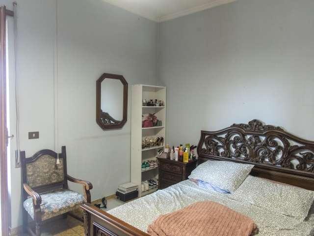 Camera in appartamento condiviso con 7 camere da letto, Sette Bagni, Roma