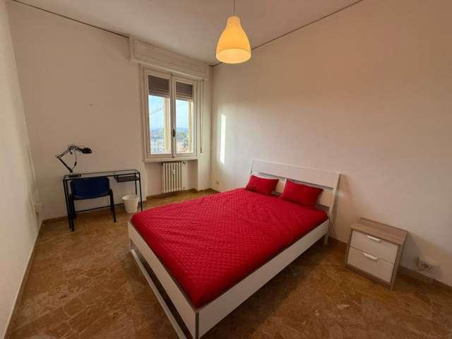 Camera in appartamento condiviso con 4 camere da letto, Campo di Marte Centro