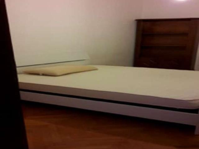 Camera in appartamento condiviso con 5 camere da letto, San Giuseppe