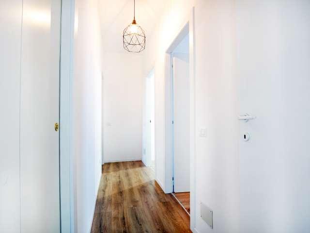 Camera in appartamento condiviso con 5 camere da letto, Quarto Cagnino