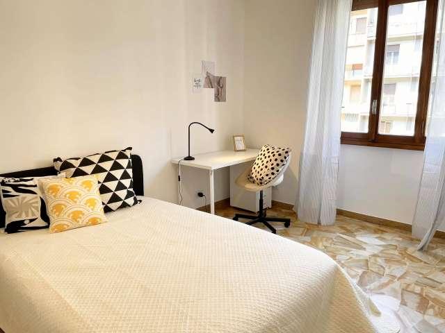 Camera in appartamento condiviso con 6 camere da letto, Novoli Firenze Nova