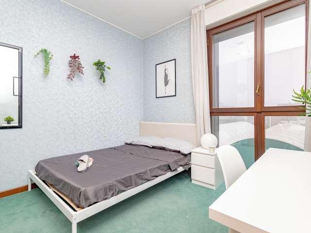 Camera in appartamento condiviso con 8 camere da letto, Ghisolfa, Milano