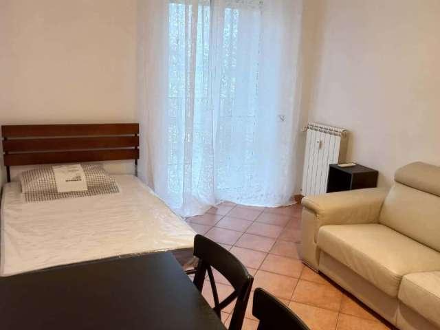 Camera in appartamento condiviso in affitto a Niguarda Ca' Granda, Milano