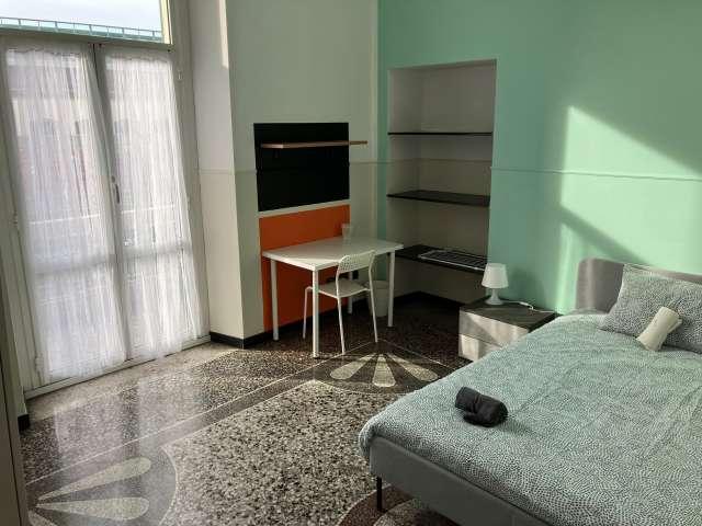 Camera in appartamento condiviso in affitto a Pre, Genova