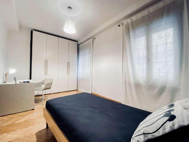 Camera in appartamento condiviso in affitto a Trento