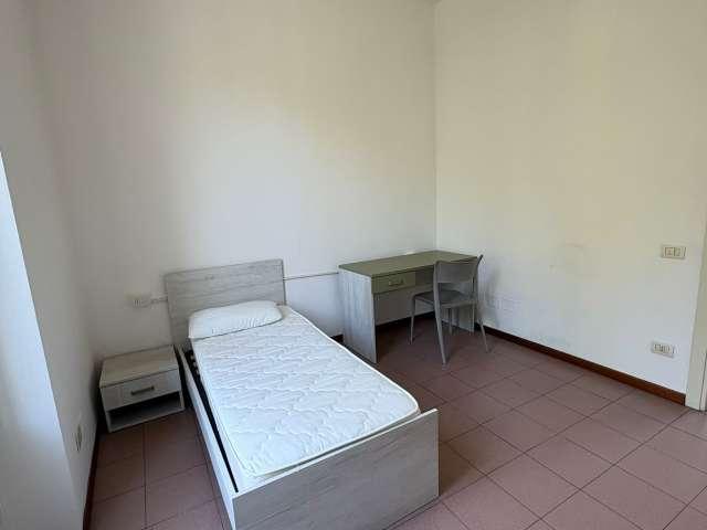 Stanza in appartamento condiviso a Stadera, Milano
