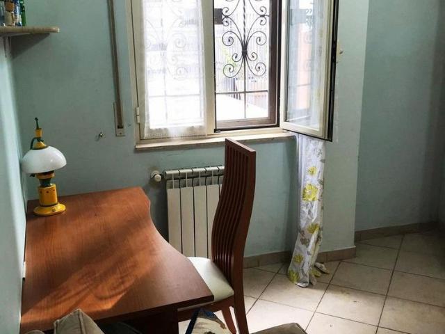 Camera in villa a 5 minuti dal Policlinico