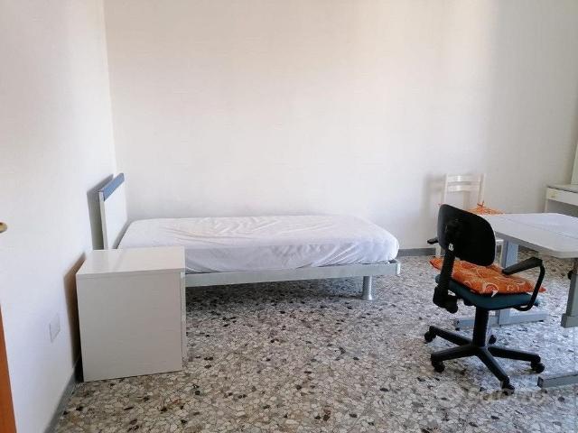 Camera singola a 100mt dal Policlinico Bari