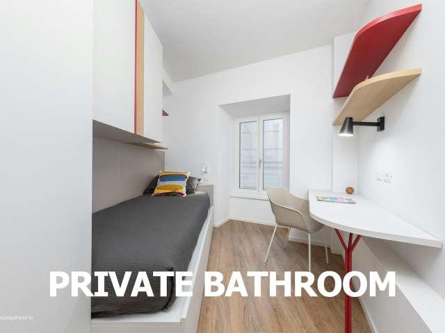 Camera Singola con Bagno Esclusivo e Aria Condizionata [TN_GVN3 2_S4]