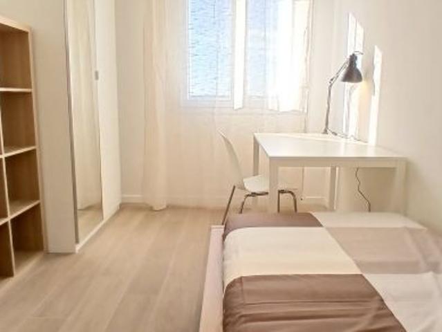 CAMERA SINGOLA + DOPPIA no agenzia DAL 1 SETTEMBRE 390/590 €