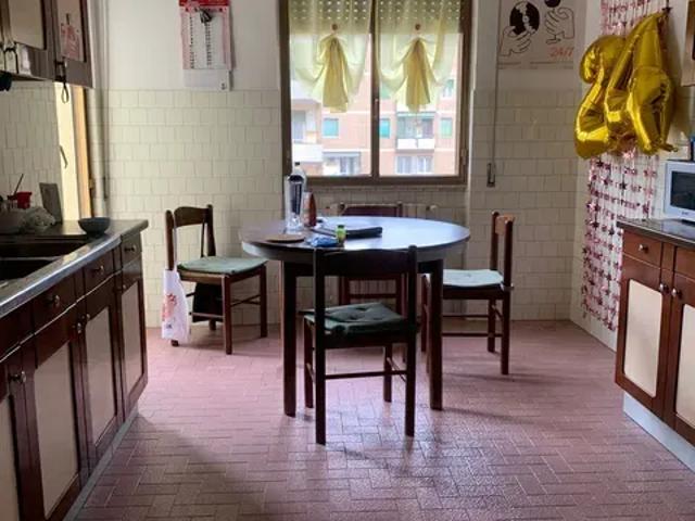 CAMERA SINGOLA NOVOLI SOLO STUDENTESSE