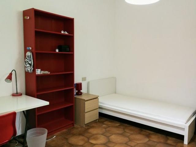 Camera singola per studentessa