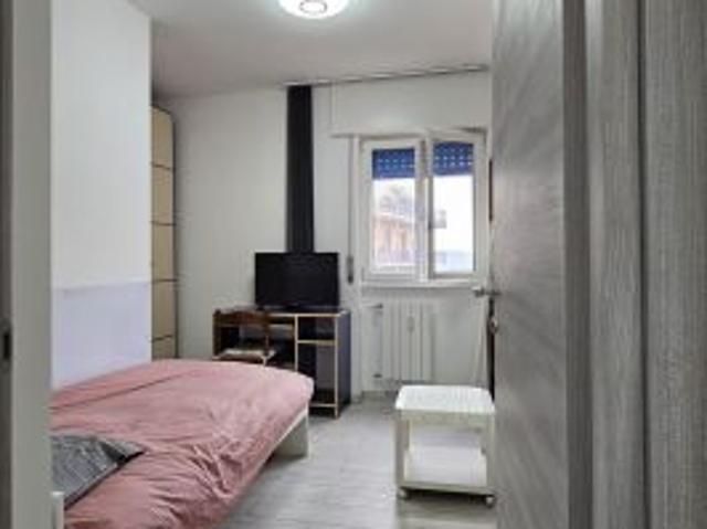 Camera singola per studentessa Cologno Monzese Milano Tutto Compreso