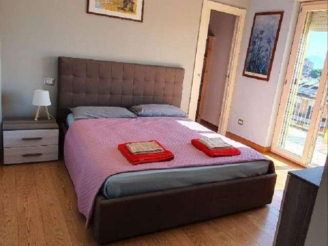 Camere da letto in appartamento condiviso con 3 camere da letto