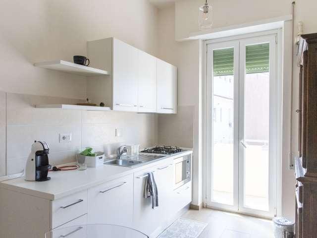 Camere in affitto in appartamento con 2 camere da letto a Roma