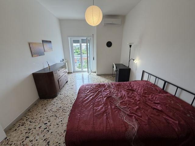 CAMERE IN APPARTAMENTO VIA DELLA BUFALOTTA