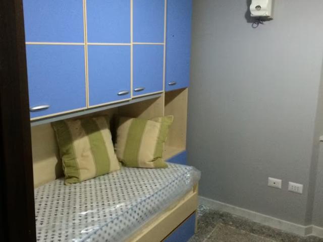 Camere in via col del rosso 32