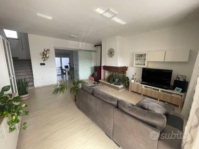 Camere matrimoniali con bagno privato
