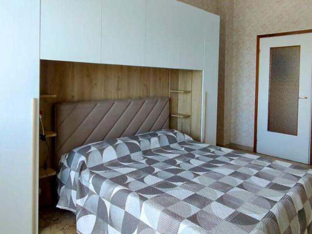 Camere singole zona Pozzo Strada rif. 57/26