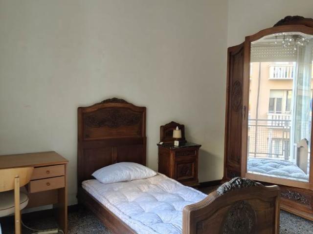 Camere singole zona Santa Rita rif. 94/25