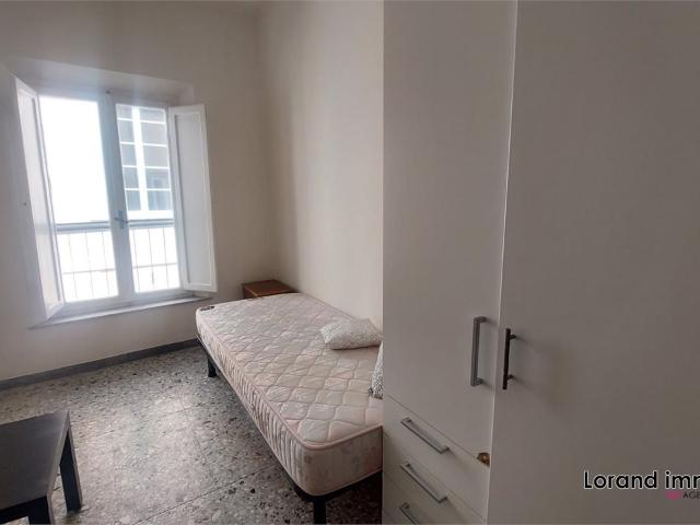 CAMERE SINGOLE PER STUDENTESSE