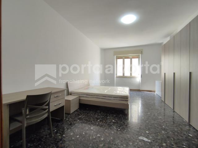 CAMERE PER STUDENTESSE E LAVORATRICI FUORI SEDE, CASERTA