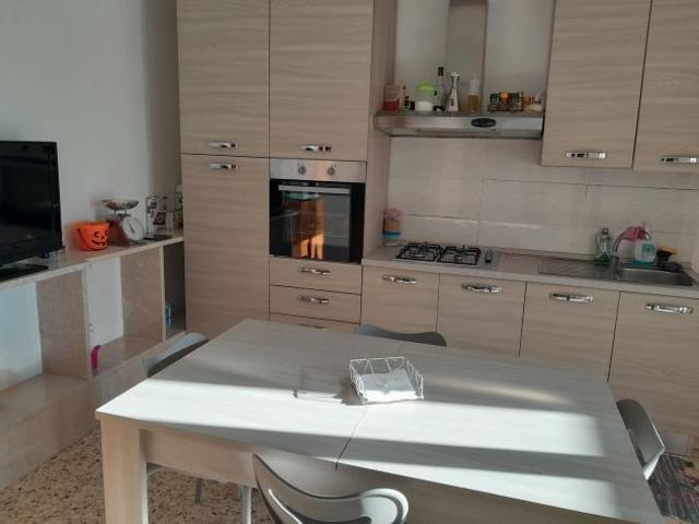 Camere Per Studentesse Viale dell' Universit