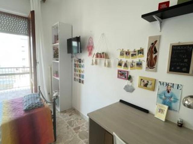 Camere Per Studentesse Viale dell' Universit