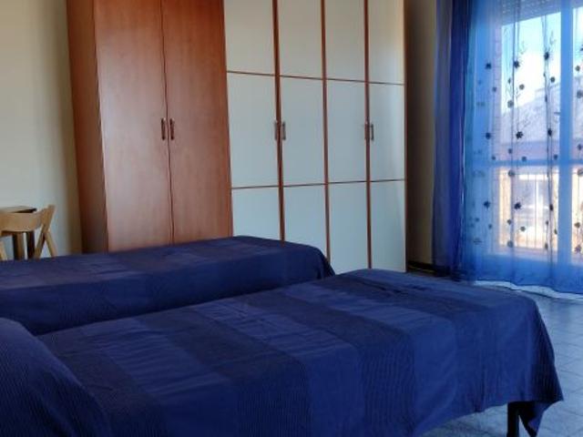 Camere una doppia e una singola a studenti/sse