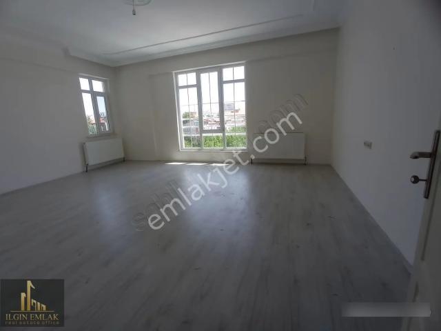 Camiatik Mahallesi Arven Koleji Üstü 4+1 Kiralık Daire