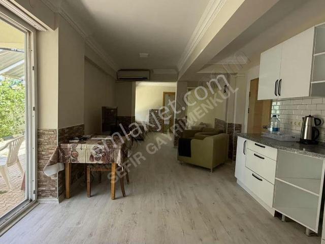Camikebir Mahallesinde 70 M2 Eşyalı K.mutfak Kiralık 1+1 Daire