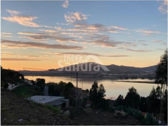Caminha Caminha 102871252
