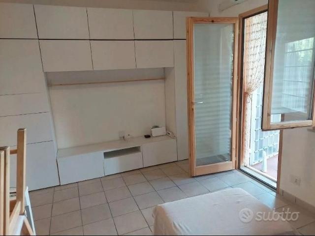 CAMPAGNANO DI ROMA BILOCALe CON PORTICO PRIVATO
