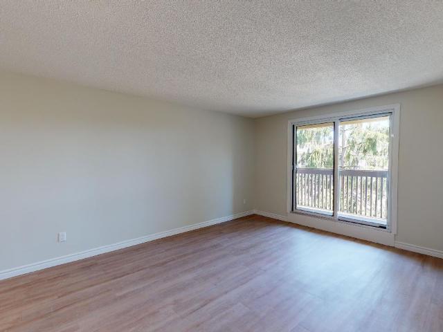 Campbell Court 2 Bedroom Apartment for Rent at 51 Campbell Crt, Stratford, ON N5A 7P8
