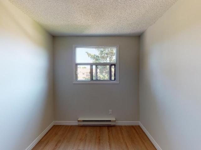 Campbell Court 2 Bedroom Apartment for Rent at 51 Campbell Crt, Stratford, ON N5A 7P8