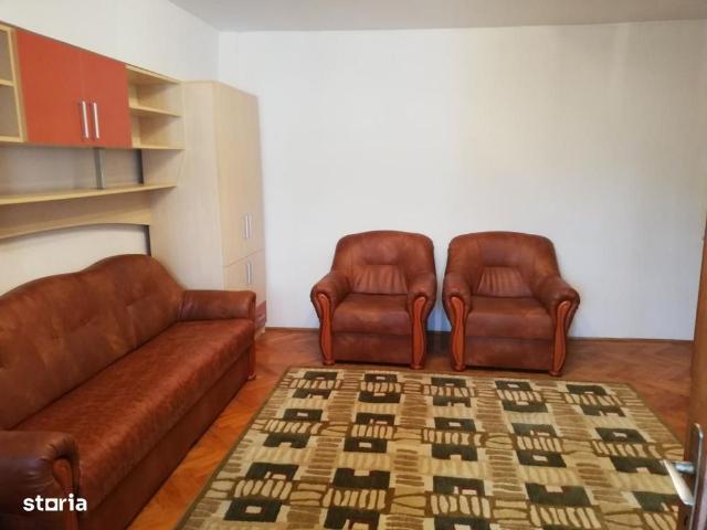 Câmpina Ap. 2 cam Et. 3 mobilat 450 Euro/Luna