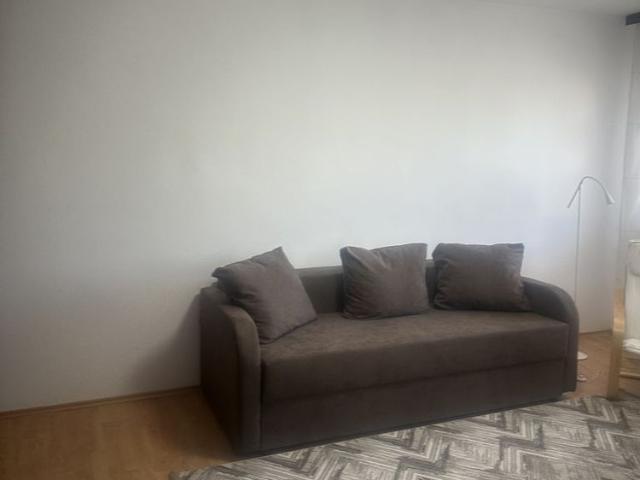 Câmpina central ap. 2 cam mobilat 350 Euro/Luna