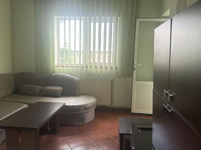 Campina garsoniera mobilata 200 Euro/Luna