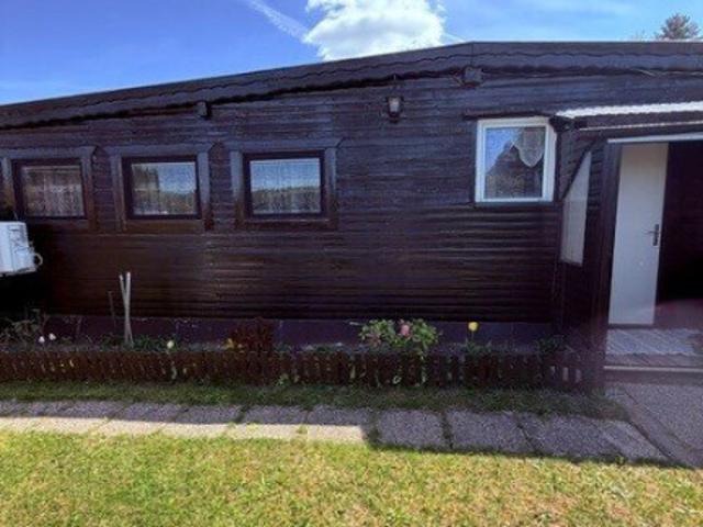 Campinghaus mit Garten, KLIMA ANLAGE und RUHE