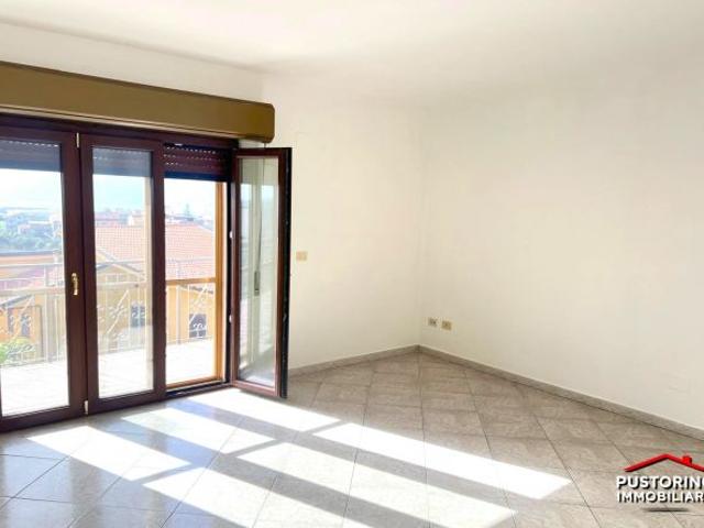 Campo Calabro 3 piano n.a ampio quadrilocale ristrutturato con p.auto