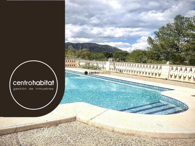 Campo con piscina, zona Campo Alto