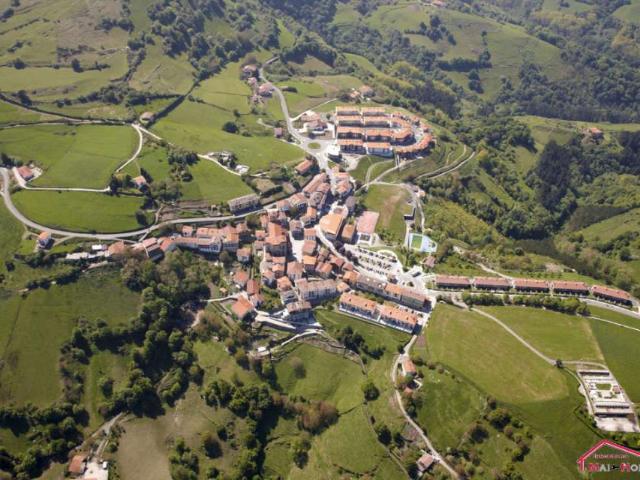 Campo en Aia
