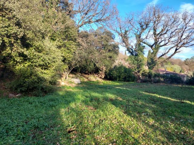 Camps la Source Vente Terrain 83