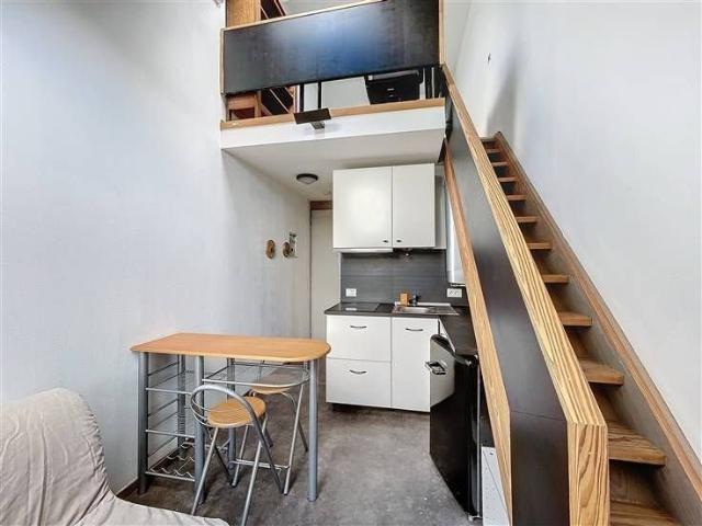 CAMPUS ALMA, SUPERBE STUDIO DE ± 27M²